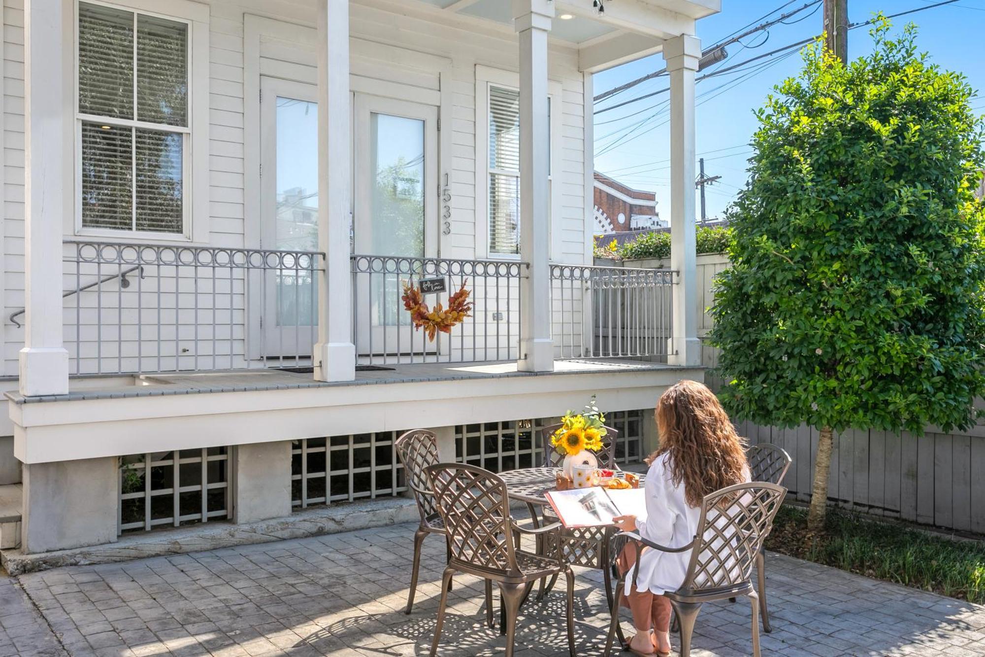 Amazing 3Br Cottage Off St Charles With Pool New Orleans Eksteriør billede